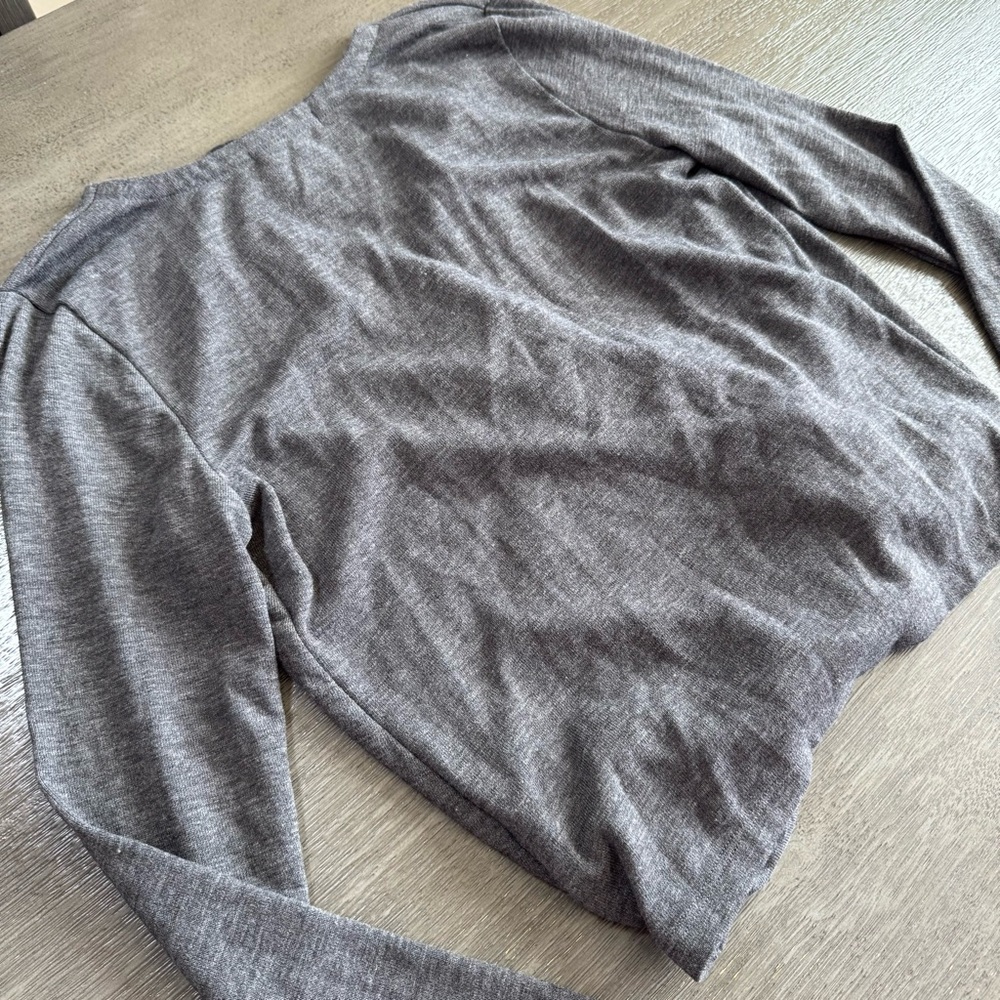 Michael Stars NWT Grey Long Sleeve Twist Wrap Shirt Blouse XS - Picture 6 of 13